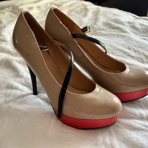 Mossimo platform heels